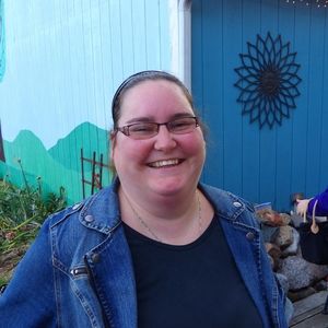 Meet your Posher, Elyse